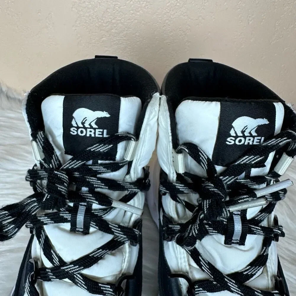 Sorel Kinetic RNEGD Storm Boot Waterproof Sneaker Boots Size 9.5